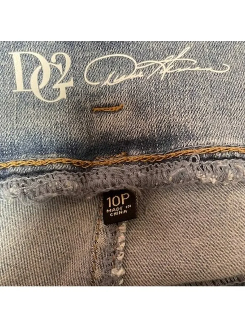 DG2 by Diane Gilman New Classic Stretch Bootcut Jean 10P (4446)